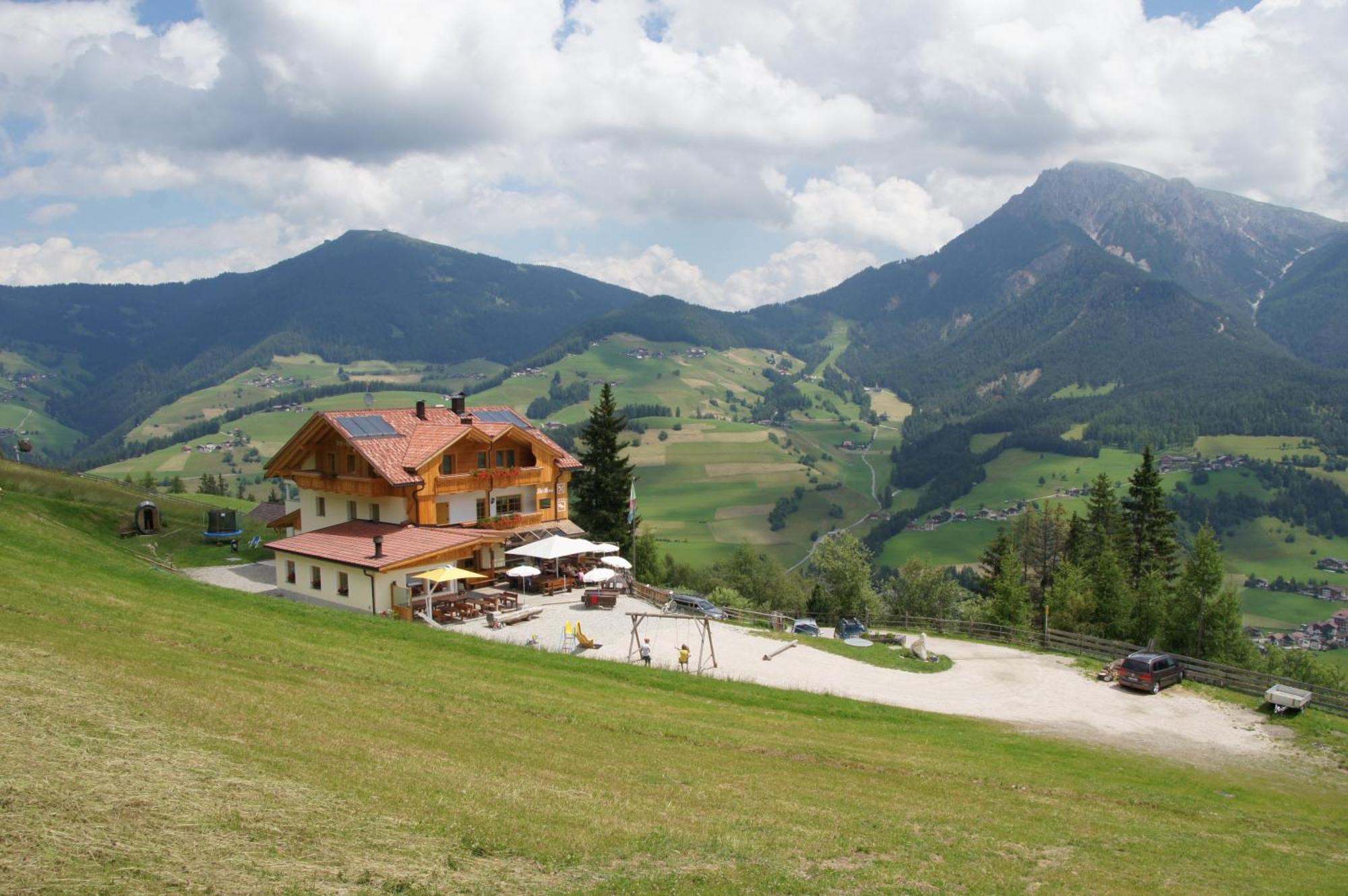Rifugio La Para San Vigilio Di Marebbe Kültér fotó